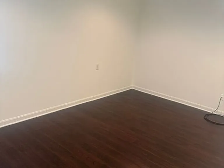 221 Faulk Dr — Photo 5