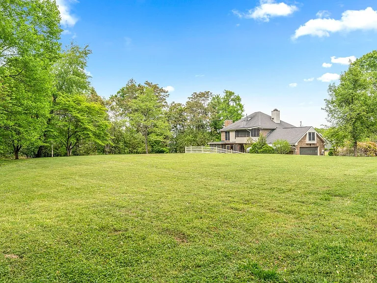 108 Rolling Meadow Dr — Photo 41