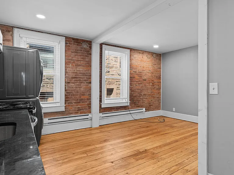 296 Main St #2 — Photo 5