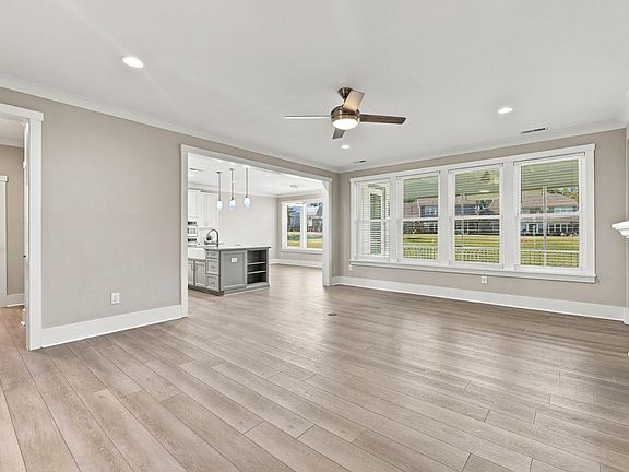 5th image of 1318 Gordonia Way
