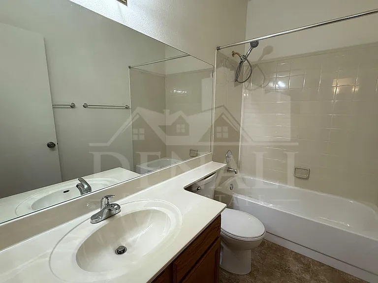 11766 E Becker Ln — Photo 18
