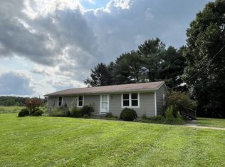 4715 Hebbardsville Rd, Athens, OH 45701