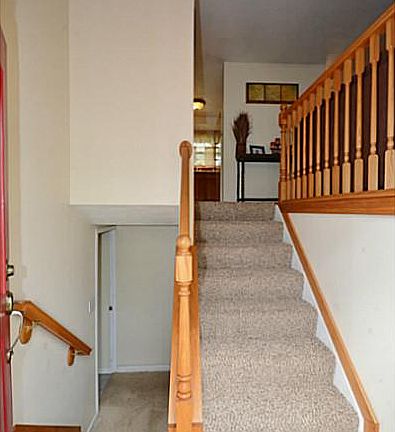 3rd image of 200 Merriwood Dr