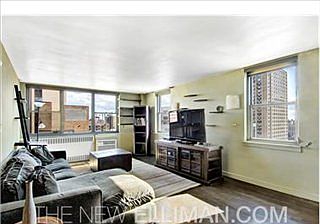 2nd image of 32 Gramercy Park S APT 18A