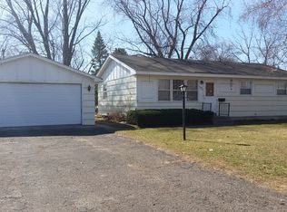 1563 87th St E, Bloomington, MN 55425