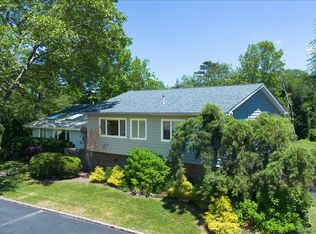 230 Richards Lane, Hewlett Harbor, NY 11557