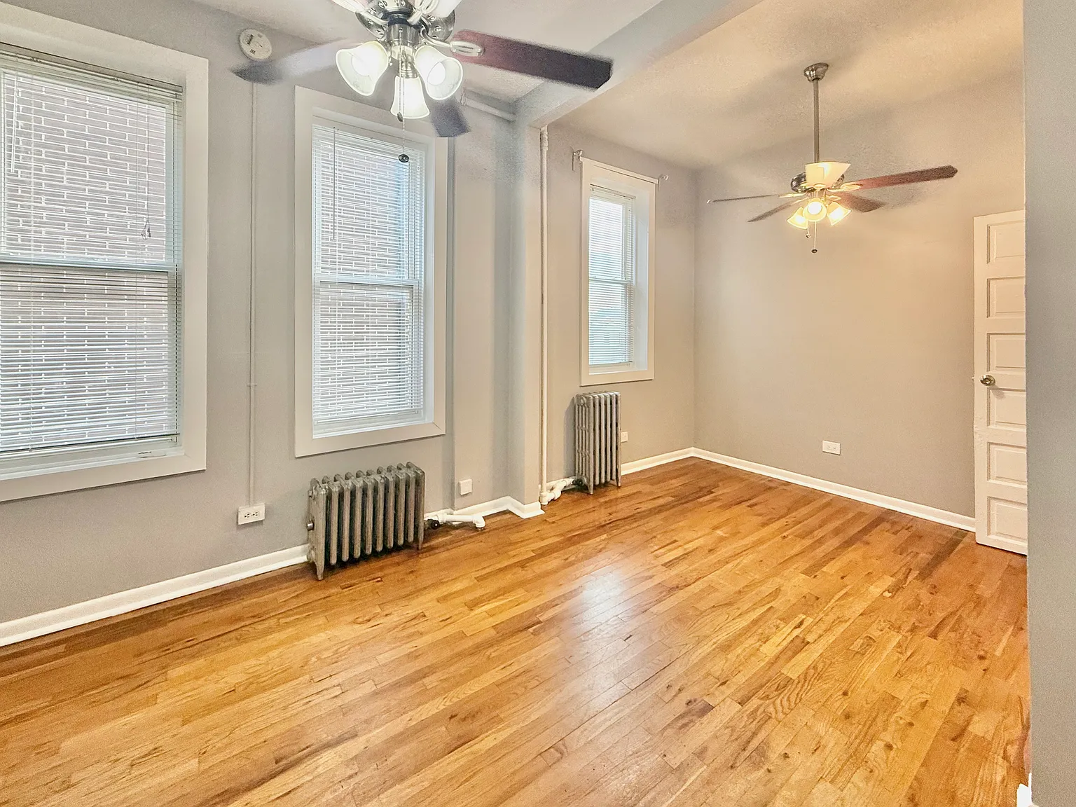 Studio, 425 sqft, $1,525 — Photo 2