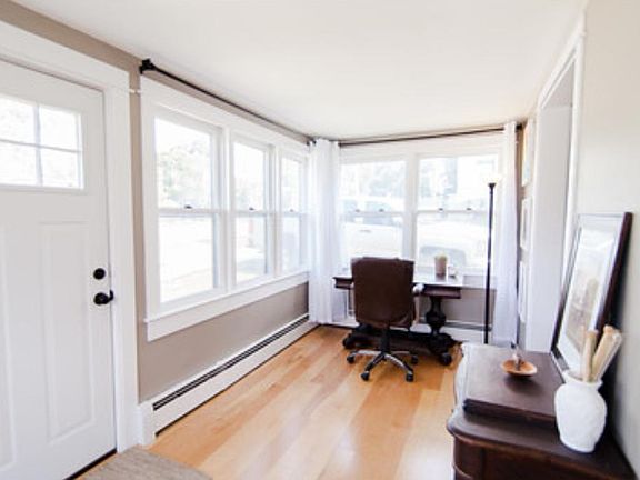 2nd image of 1117 Abell St