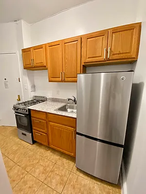 Rented by Waverly Realty Associates | media 11