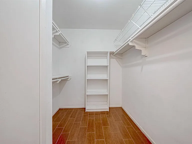2022 Highland Hills Dr — Photo 31