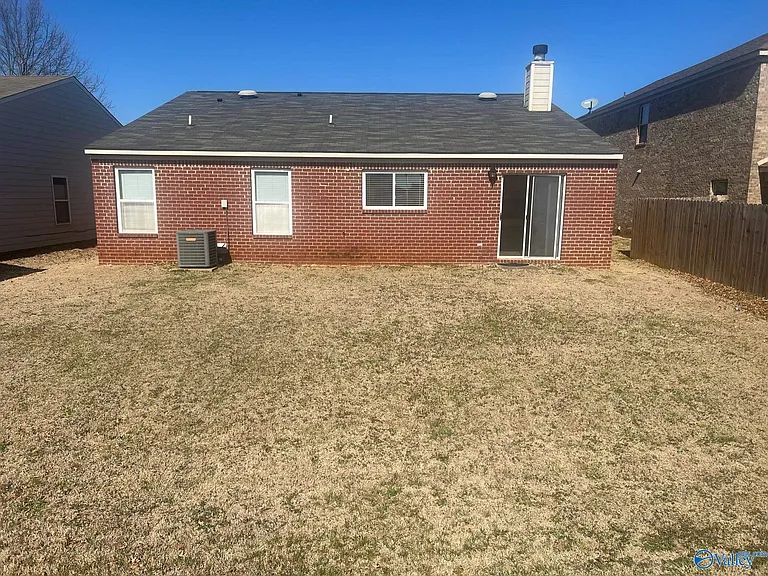 202 Harold Murphy Dr — Photo 14