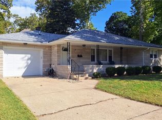 7 Woodhall Pl, Paris, IL 61944