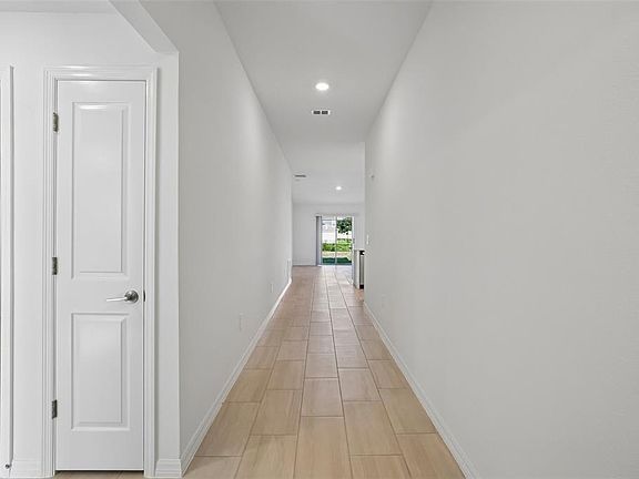 3rd image of 15005 EMERSON FIELD STREET