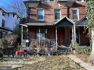 1st image of 147 W Harvey St