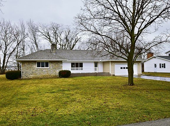 2nd image of 1125 Forest Hill Dr