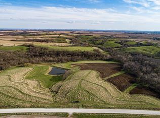 Quebec St, Knoxville, IA 50138