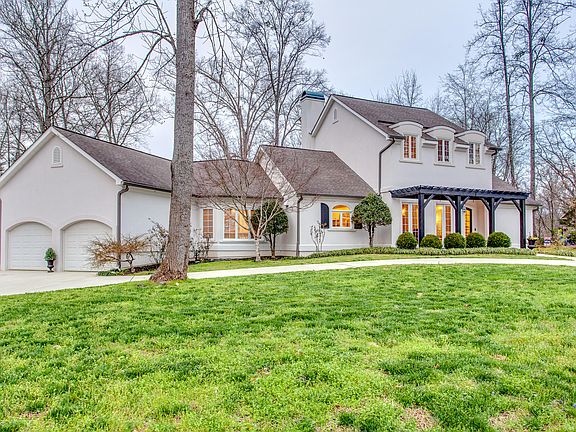 4th image of 11449 Saga Ln
