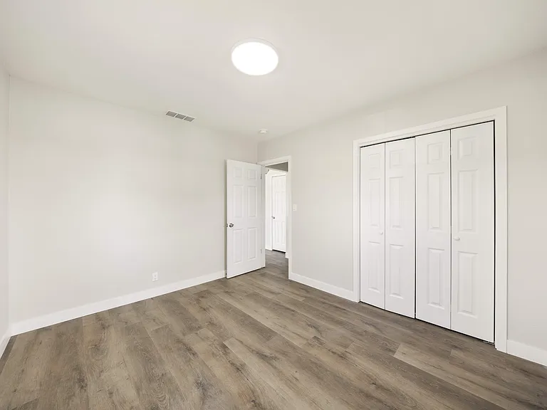 350 E Juanita Ave — Photo 18