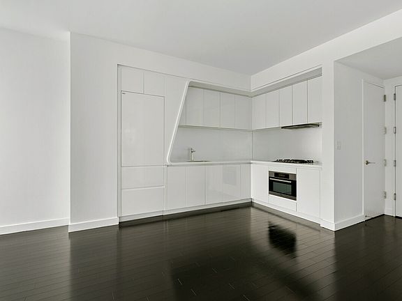 4th image of 123 Washington St APT 36F