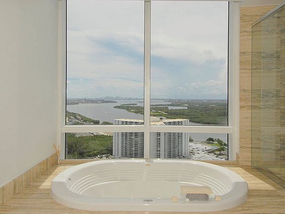 3rd image of 16001 Collins Ave APT 2906