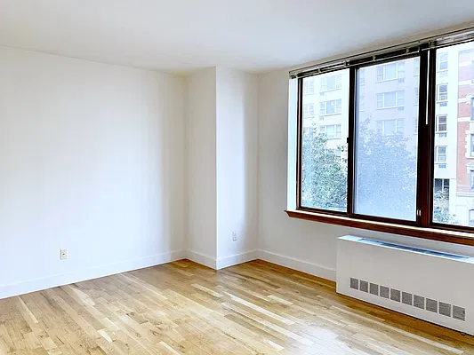 Rented by Algin Management | media 6