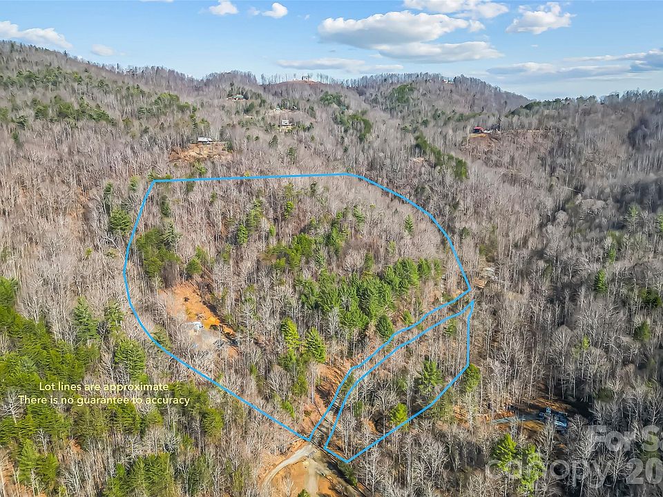 1st image of 3448 Valley Dr