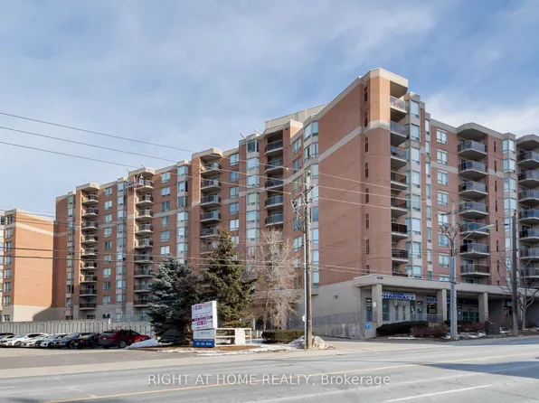 2088 Lawrence Ave W #202, Toronto, ON M9N 3Z9
