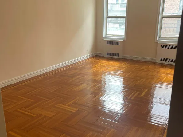 6740 Yellowstone Blvd APT 1J, Flushing, NY 11375
