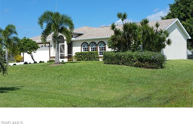 1st image of 1005 SW 33rd St