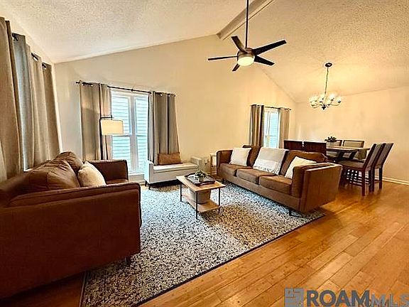 3rd image of 419 Bonarbridge Dr