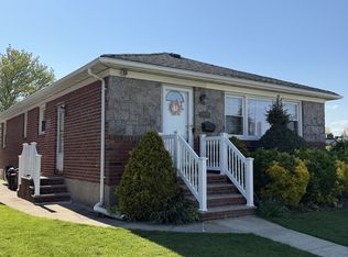 7780 Langdale St, New Hyde Park, NY 11040