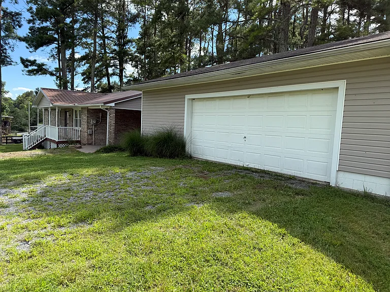 7216 Fernvale Rd — Photo 3