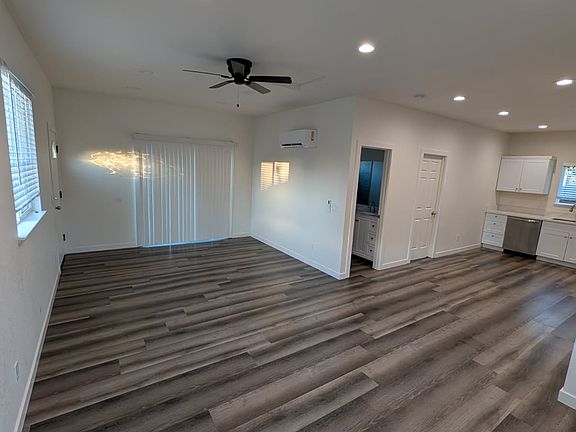 5th image of 5228 Marconi Ave #5232