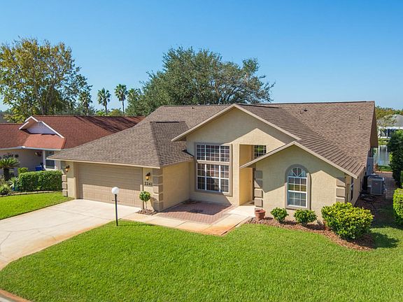 2241CommodoresClub_008