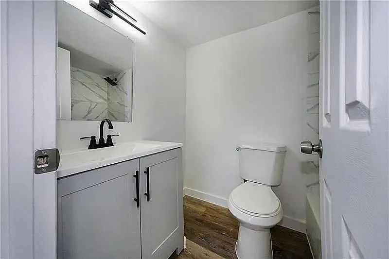 1000 Northwest 95th Terrace, Unit 105 — Photo 3