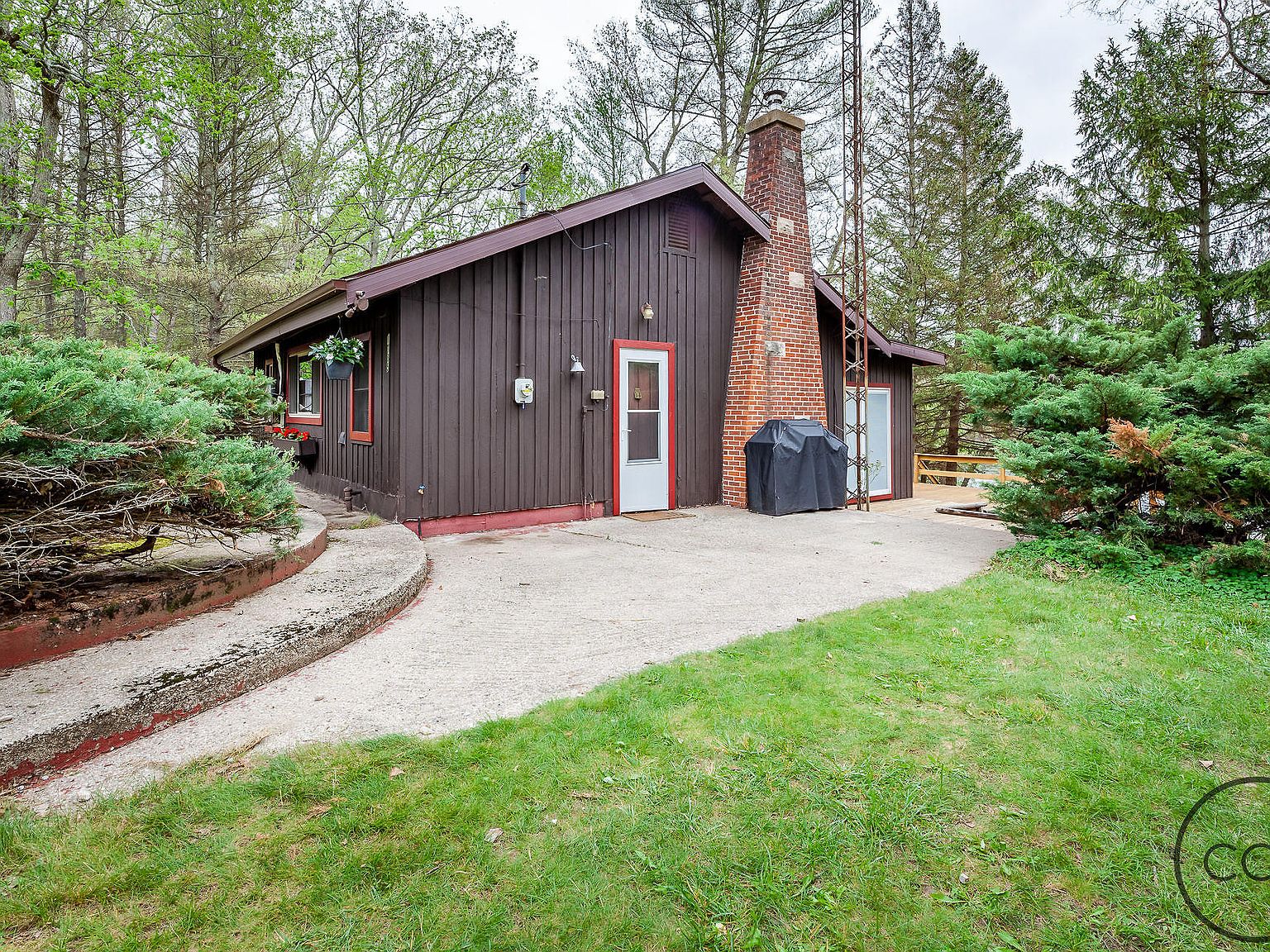 1785 N Schneider Lake Rd, Whitehall, MI 49461 Zillow