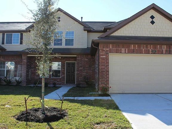 3rd image of 12218 Maura Ln