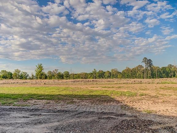 4th image of 616 Miller Country #226