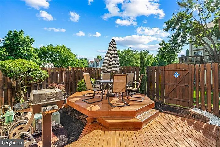 3074 Madden Ct — Photo 14