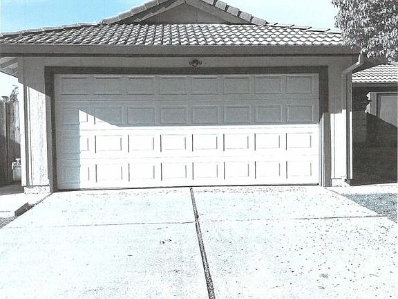 2nd image of 1855 Deauville Dr