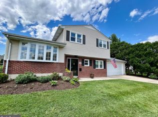 1008 Adcock Rd, Lutherville Timonium, MD 21093