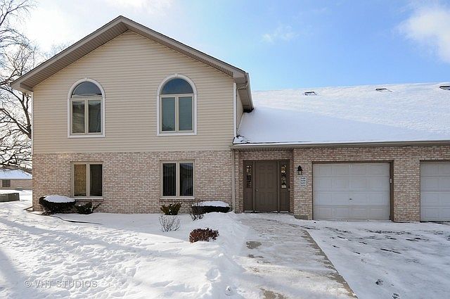 1st image of 2652 Crescenzo Dr #2