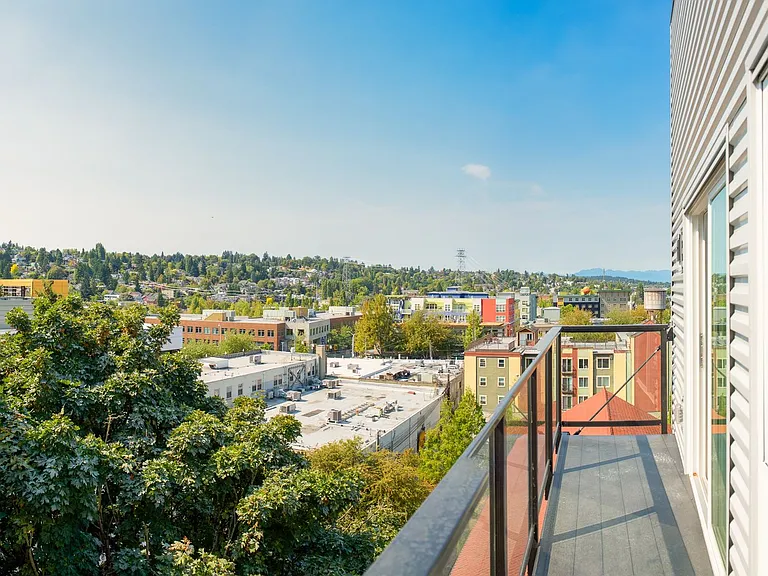 Portal Apartments — Photo 53