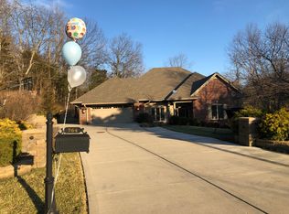 964 Long Ln, Milford, OH 45150