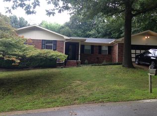203 Oxford Ln, Harrison, AR 72601