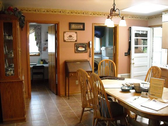 2nd image of 3 West Ave