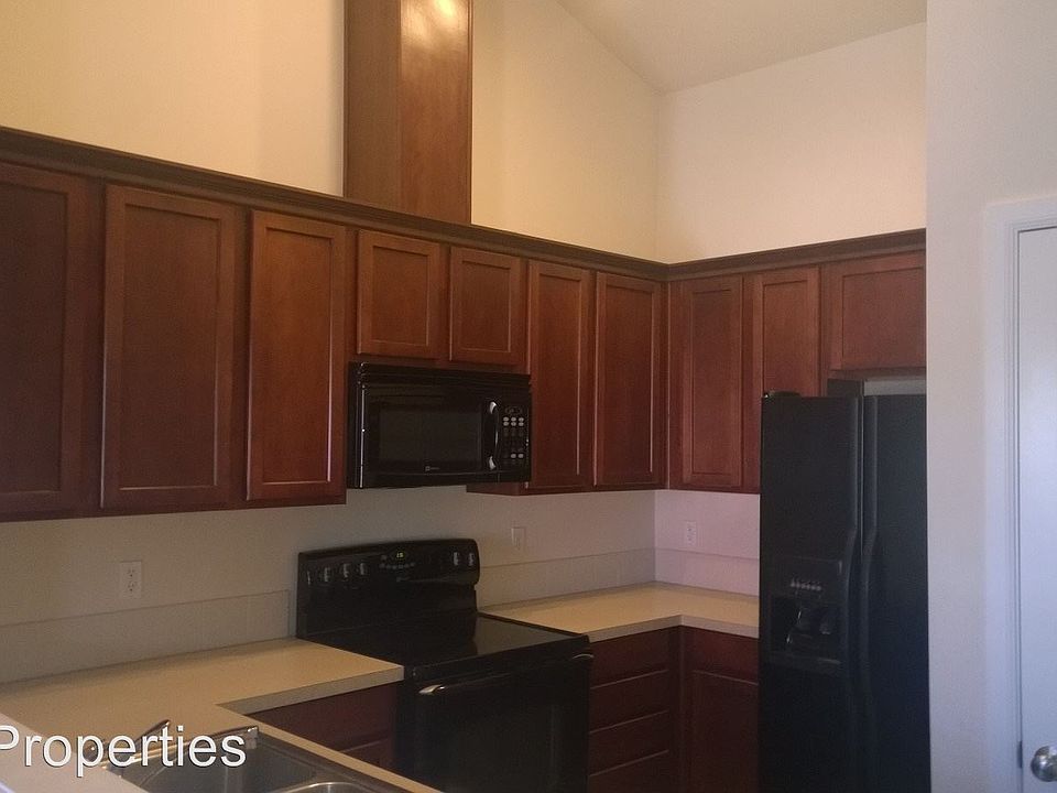 2nd image of 5919 Pennsylvania St SE