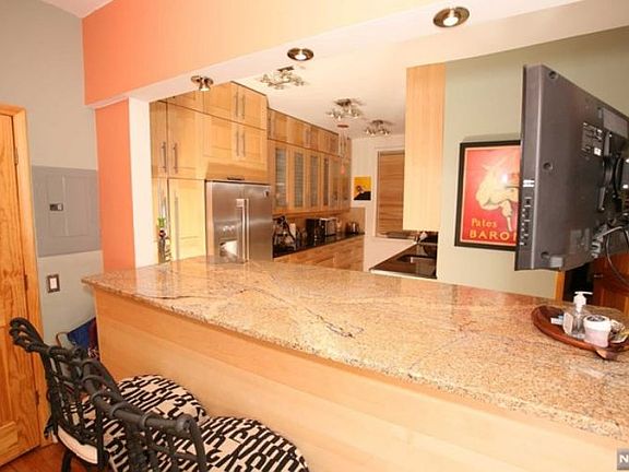 2nd image of 755 Anderson Ave APT 1B
