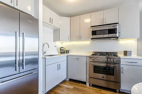 Rented by Park River | media 2