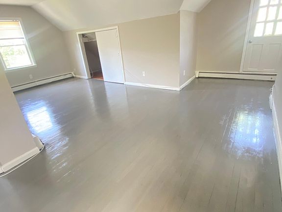 4th image of 44 Wright Ave APT 3B
